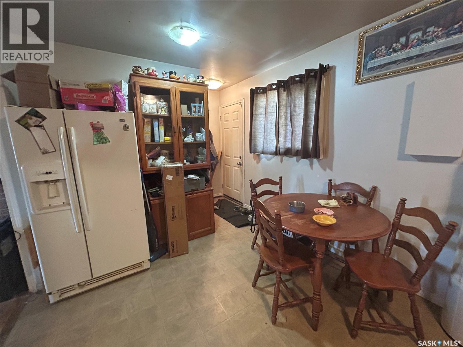 514 W Avenue S, Saskatoon, SK - Indoor Photo Showing Dining Room