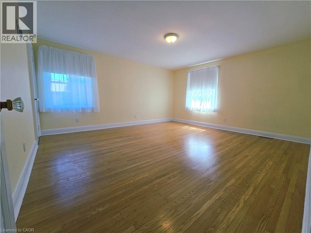 2047 James Street, Burlington, ON