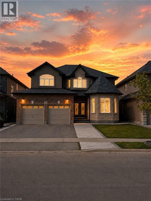 85 Showcase Drive, Hamilton, ON - Outdoor