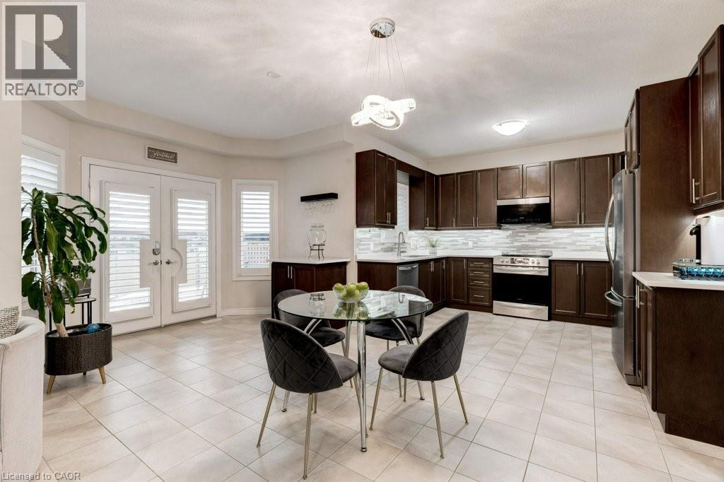 85 Showcase Drive, Hamilton, ON - Indoor