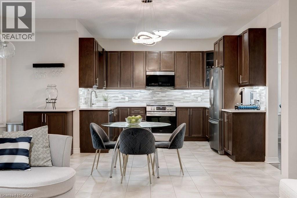 85 Showcase Drive, Hamilton, ON - Indoor