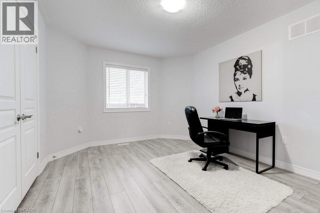 85 Showcase Drive, Hamilton, ON - Indoor