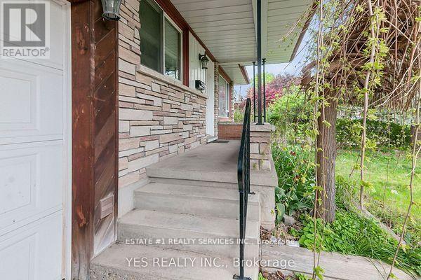 176 Kenneth Avenue, Kitchener, ON - Outdoor With Exterior