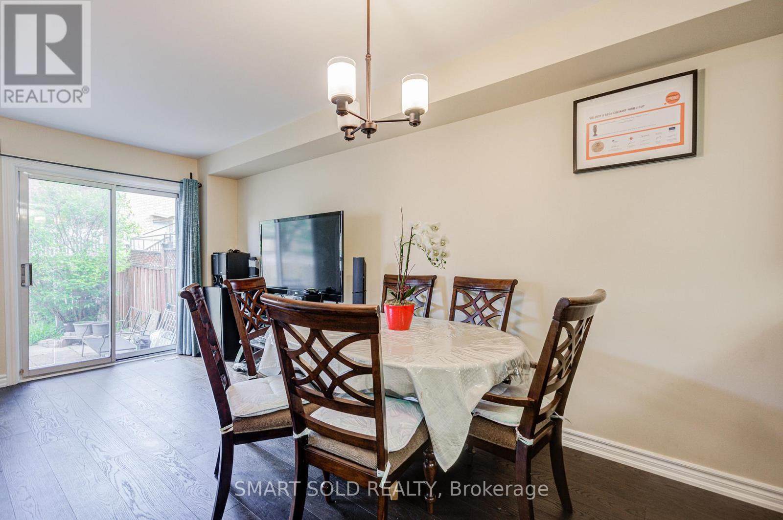 68 Denton Circle, Vaughan, ON - Indoor Photo Showing Other Room