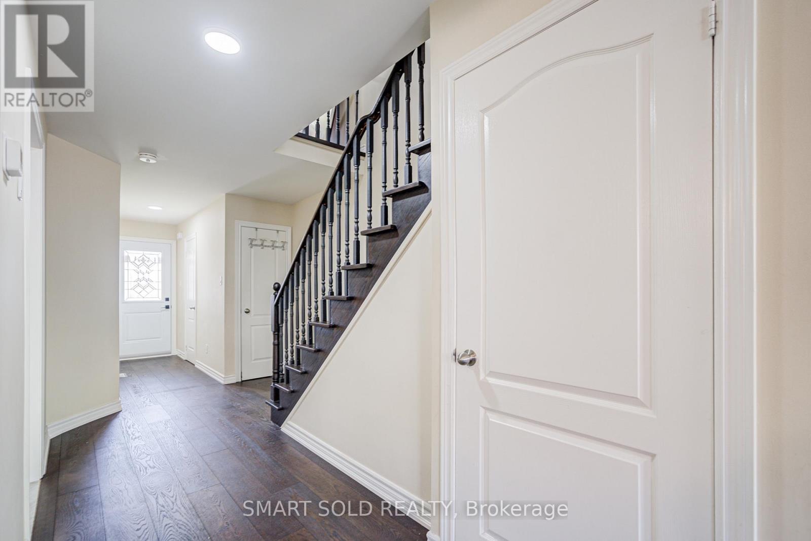 68 Denton Circle, Vaughan, ON - Indoor Photo Showing Other Room