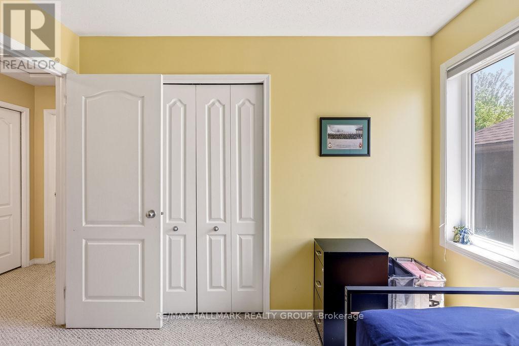 8 Pondside Private, Ottawa, ON - Indoor