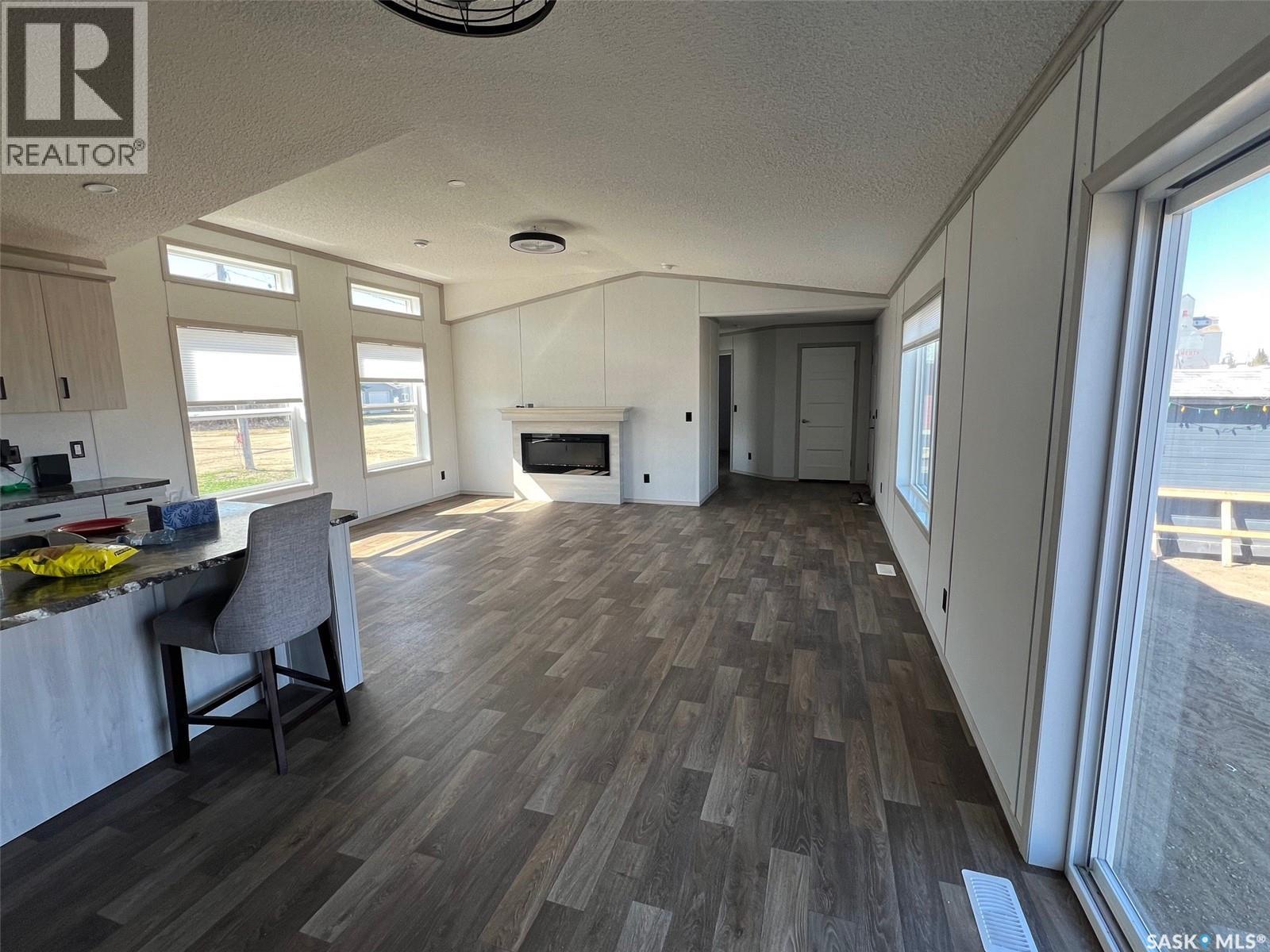 215 1St Street W, Meota, SK - Indoor