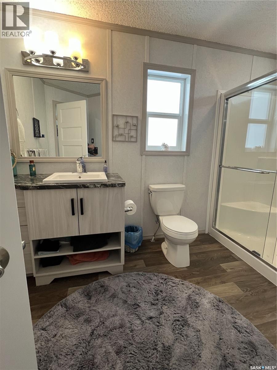 215 1St Street W, Meota, SK - Indoor Photo Showing Bathroom