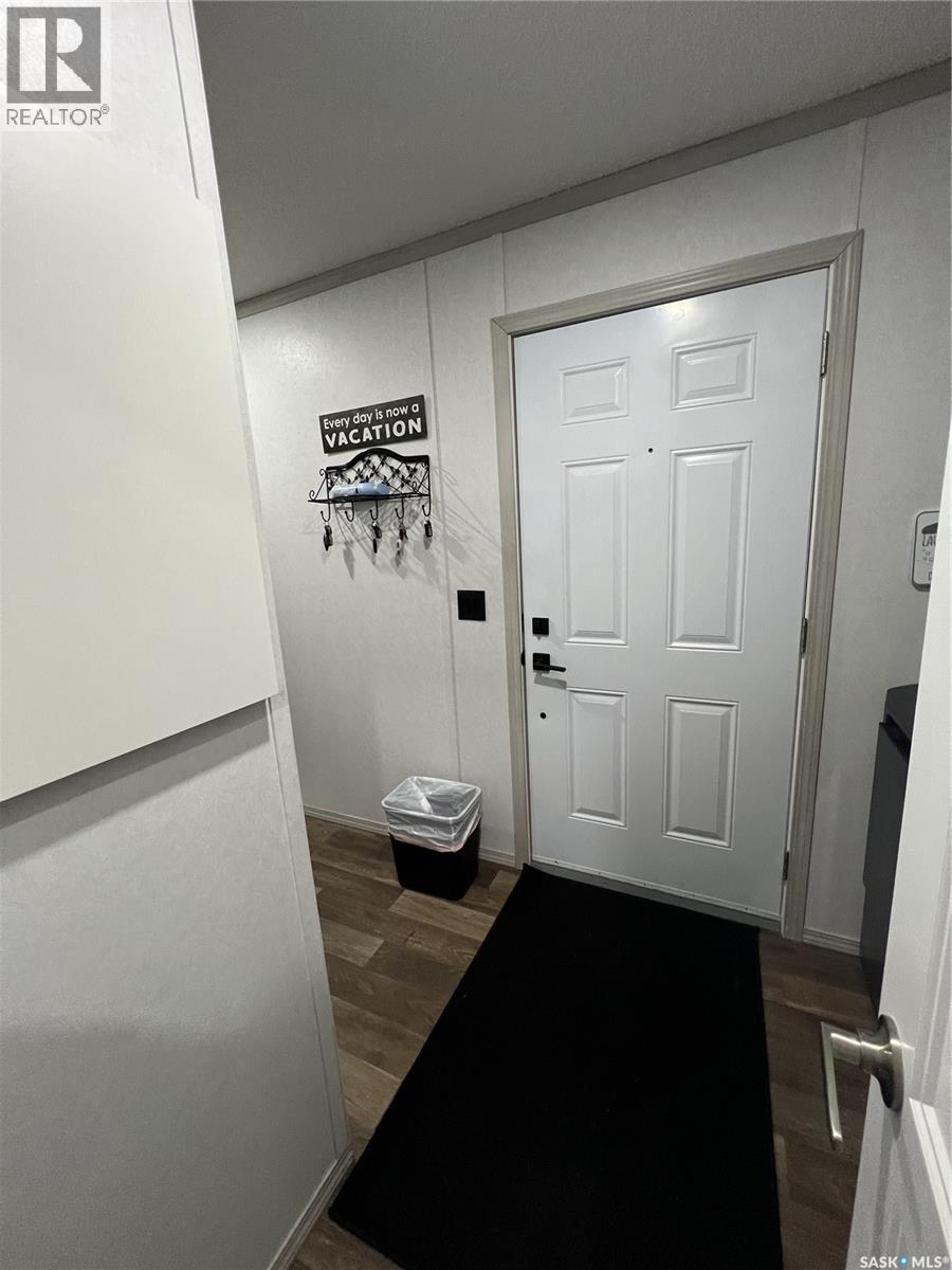 215 1St Street W, Meota, SK - Indoor Photo Showing Other Room