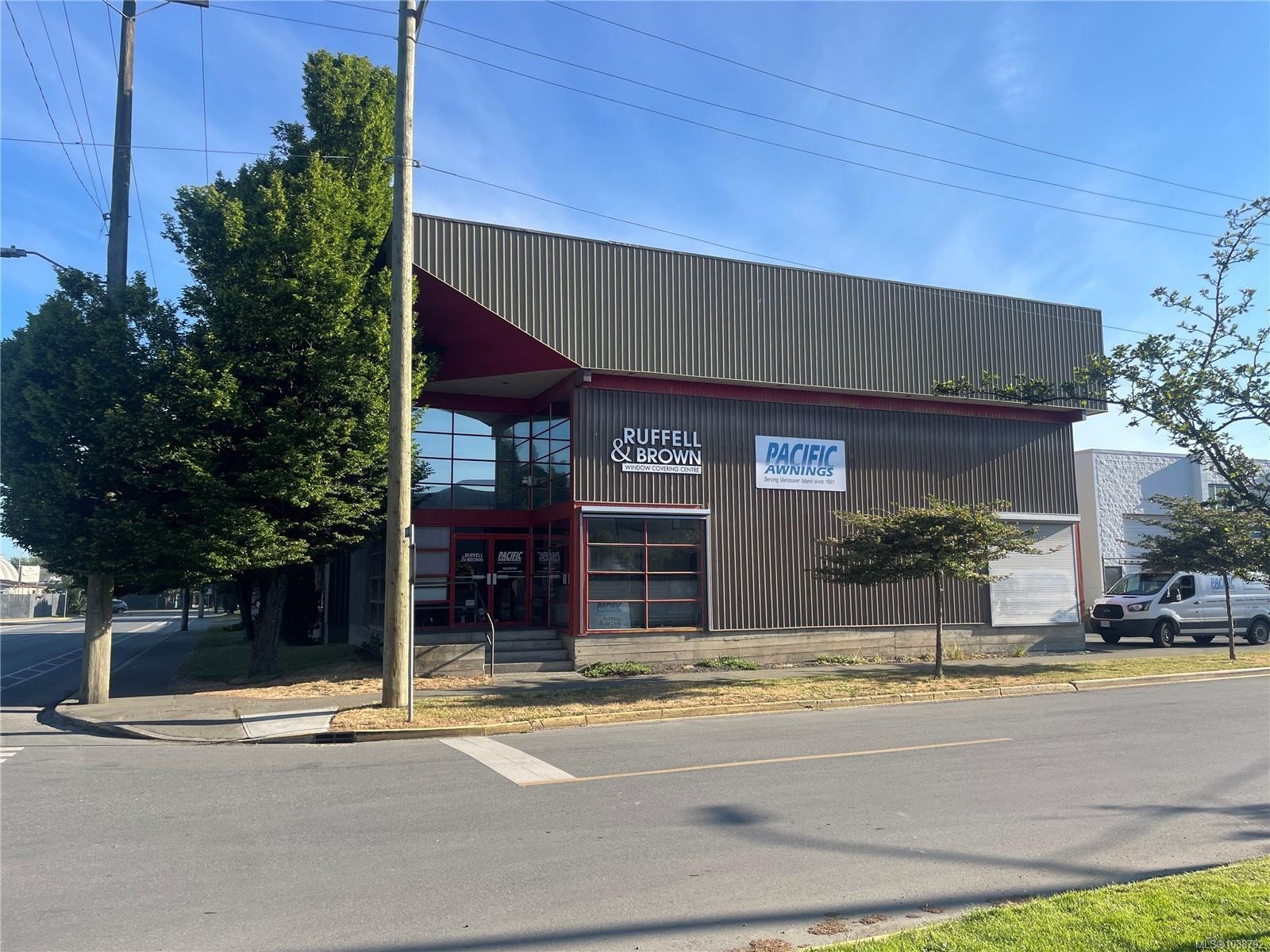 2745 Bridge St, Victoria, BC
