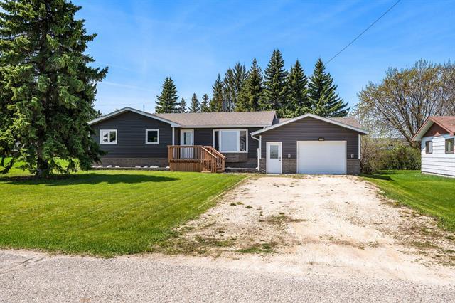 358 Ennis Cr, Treherne, MB