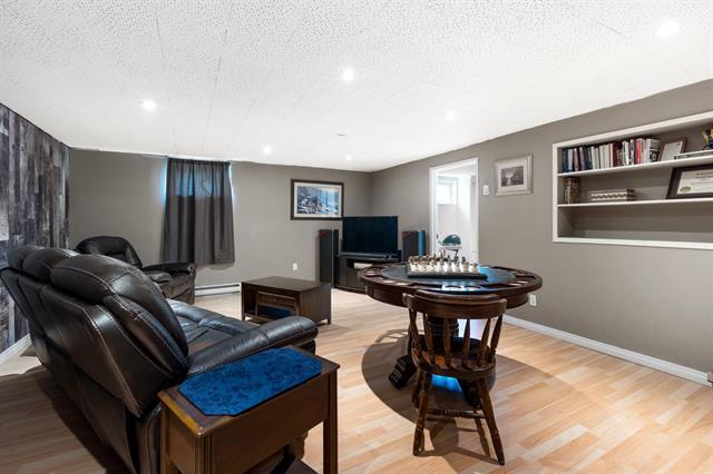 358 Ennis Cr, Treherne, MB