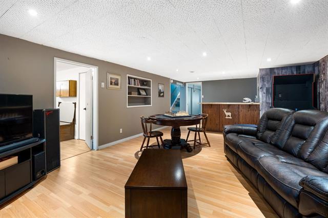 358 Ennis Cr, Treherne, MB