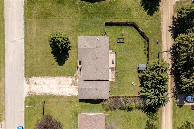 358 Ennis Cr, Treherne, MB