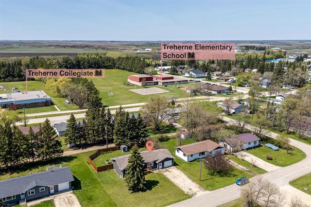 358 Ennis Cr, Treherne, MB