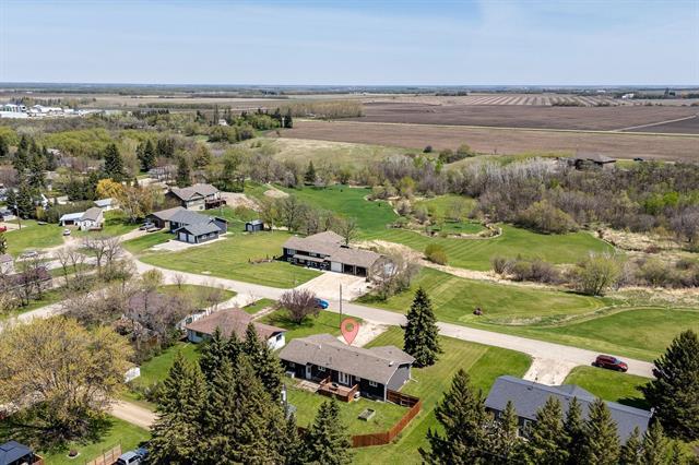 358 Ennis Cr, Treherne, MB