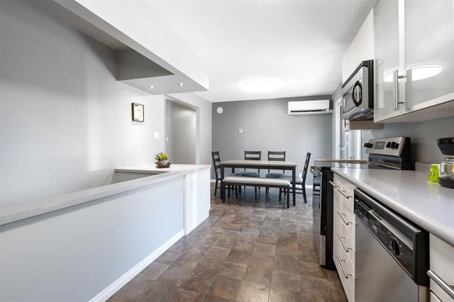 358 Ennis Cr, Treherne, MB
