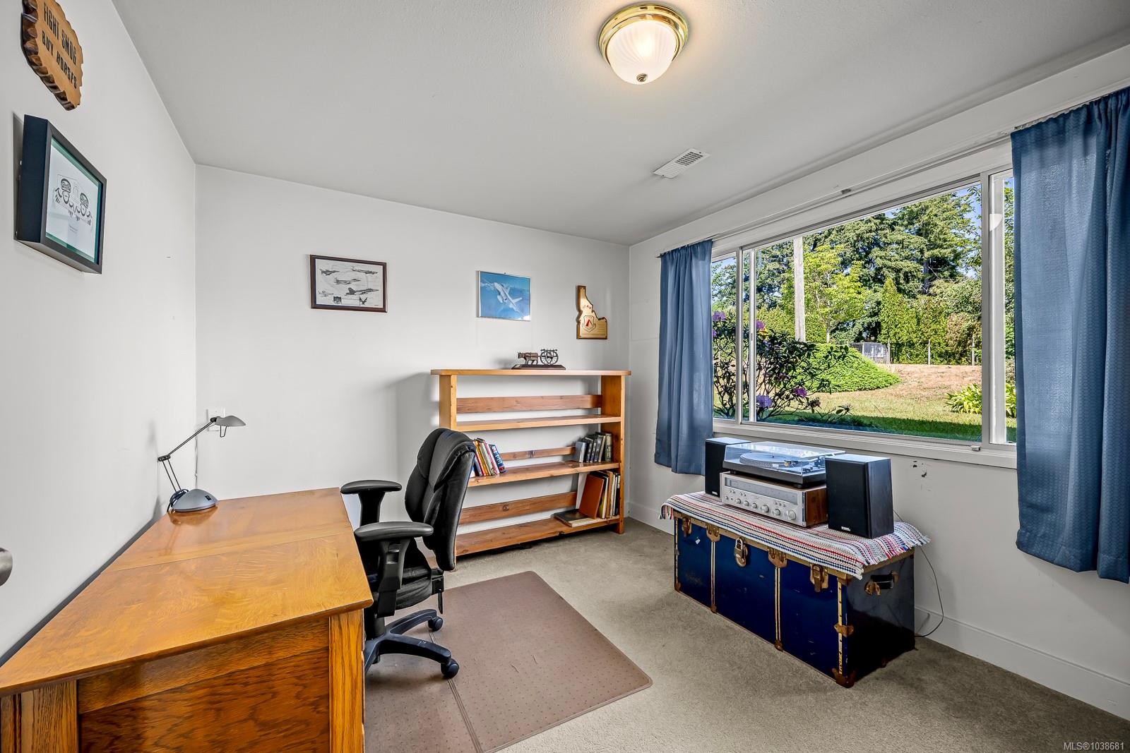 1617 Robb Ave, Comox, BC