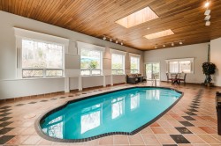 Pool -
