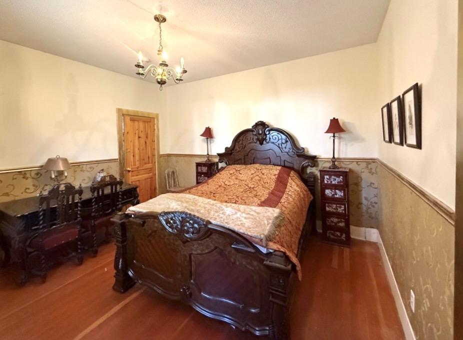 9215 Main Avenue, Wilmer, BC