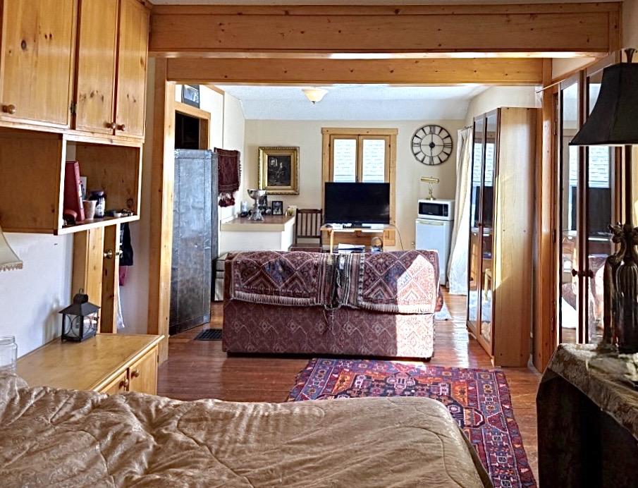 9215 Main Avenue, Wilmer, BC