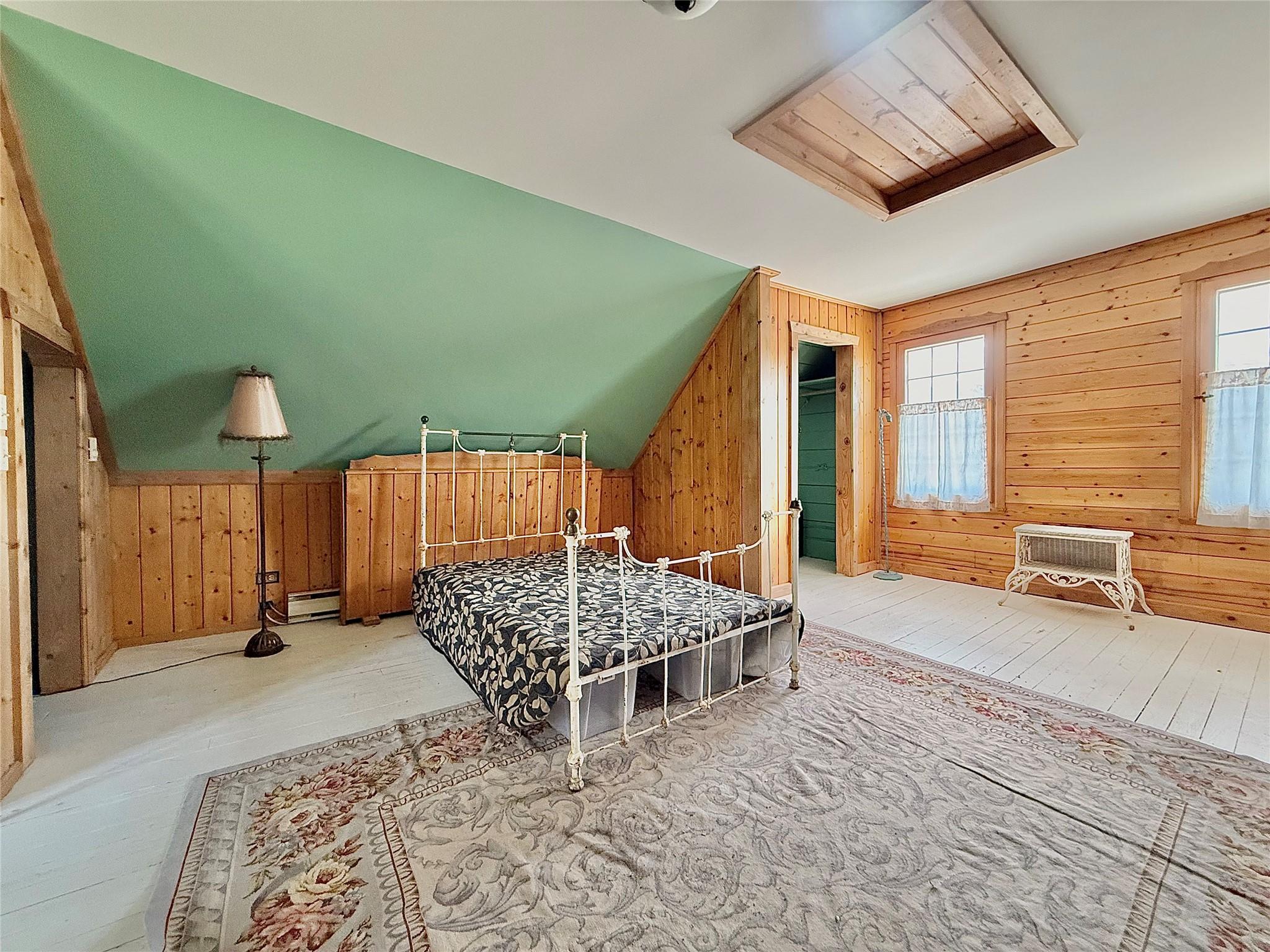 9215 Main Avenue, Wilmer, BC