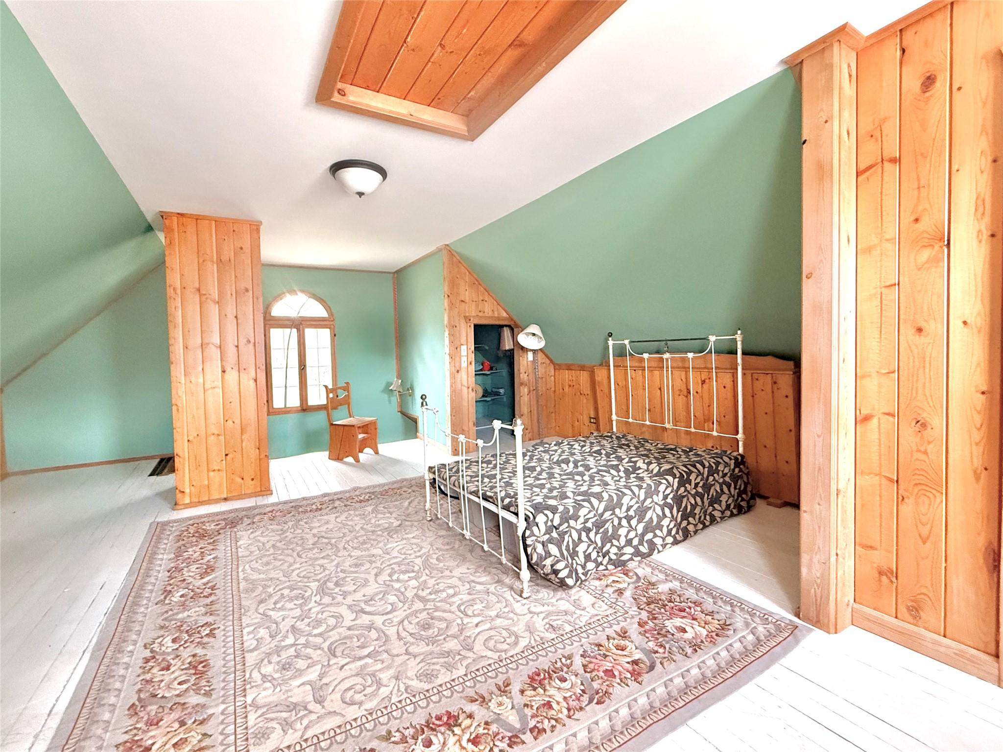 9215 Main Avenue, Wilmer, BC