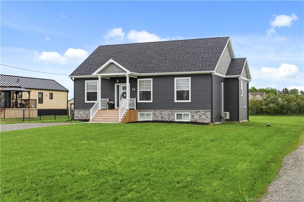 18 Bedeche St, Cap-Pelé, NB