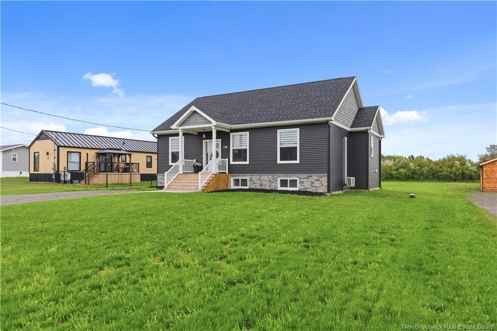 18 Bedeche St, Cap-Pelé, NB