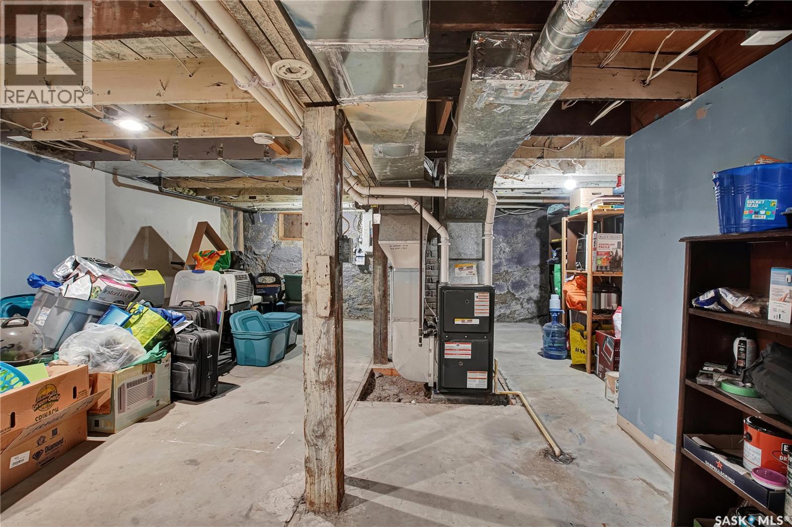 213 H Avenue N, Saskatoon, SK - Indoor Photo Showing Basement