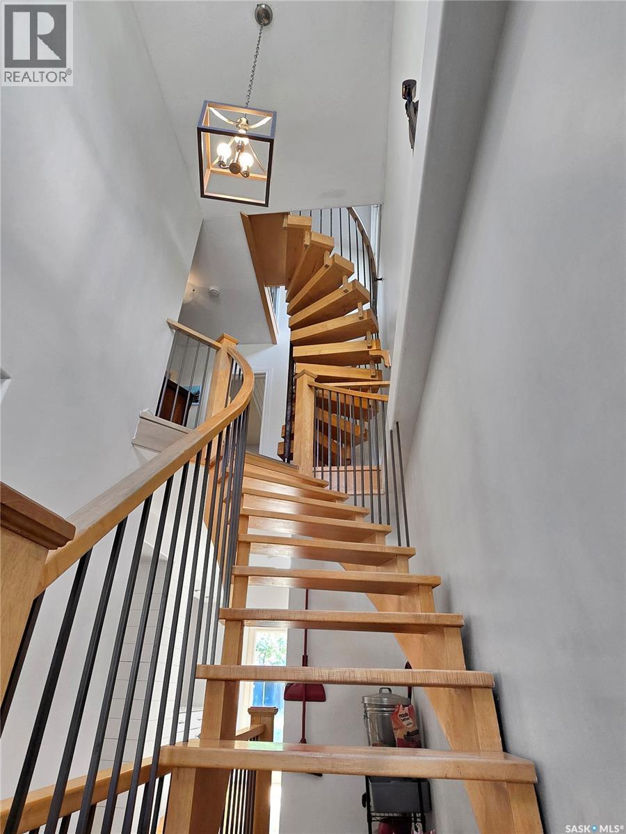 213 H Avenue N, Saskatoon, SK - Indoor Photo Showing Other Room
