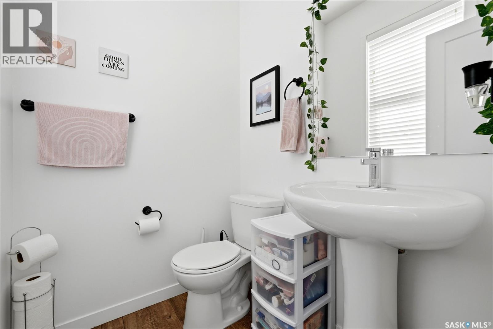 3270 Chuka Boulevard, Regina, SK - Indoor Photo Showing Bathroom