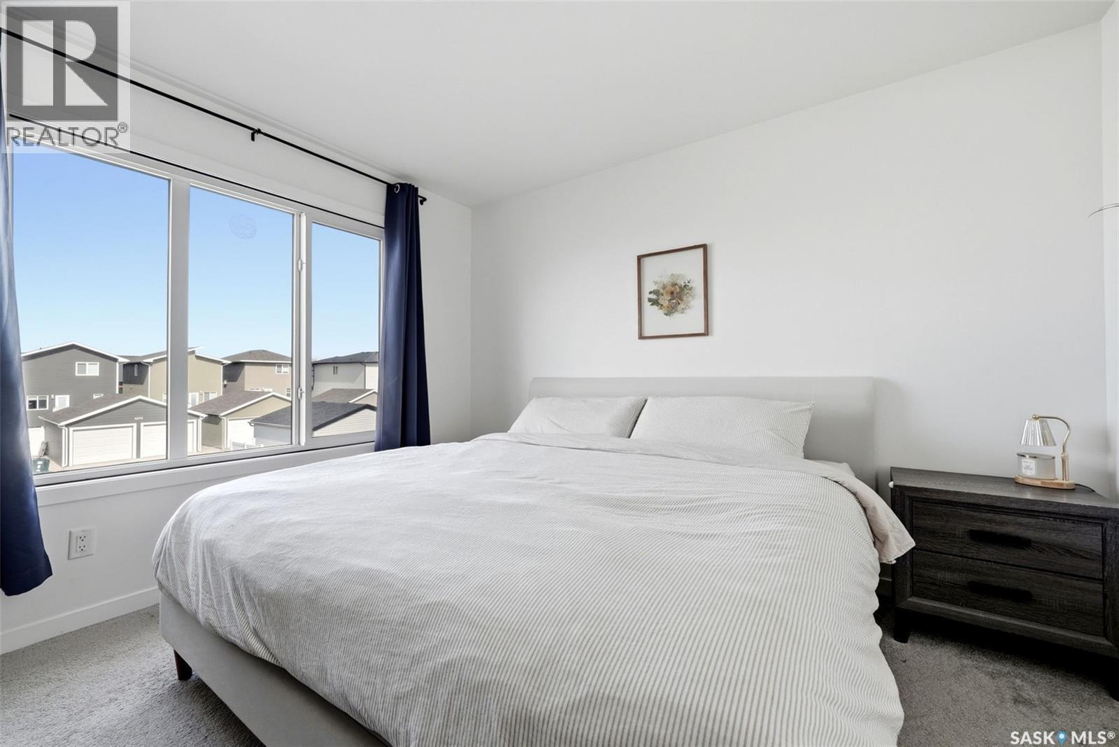 3270 Chuka Boulevard, Regina, SK - Indoor Photo Showing Bedroom