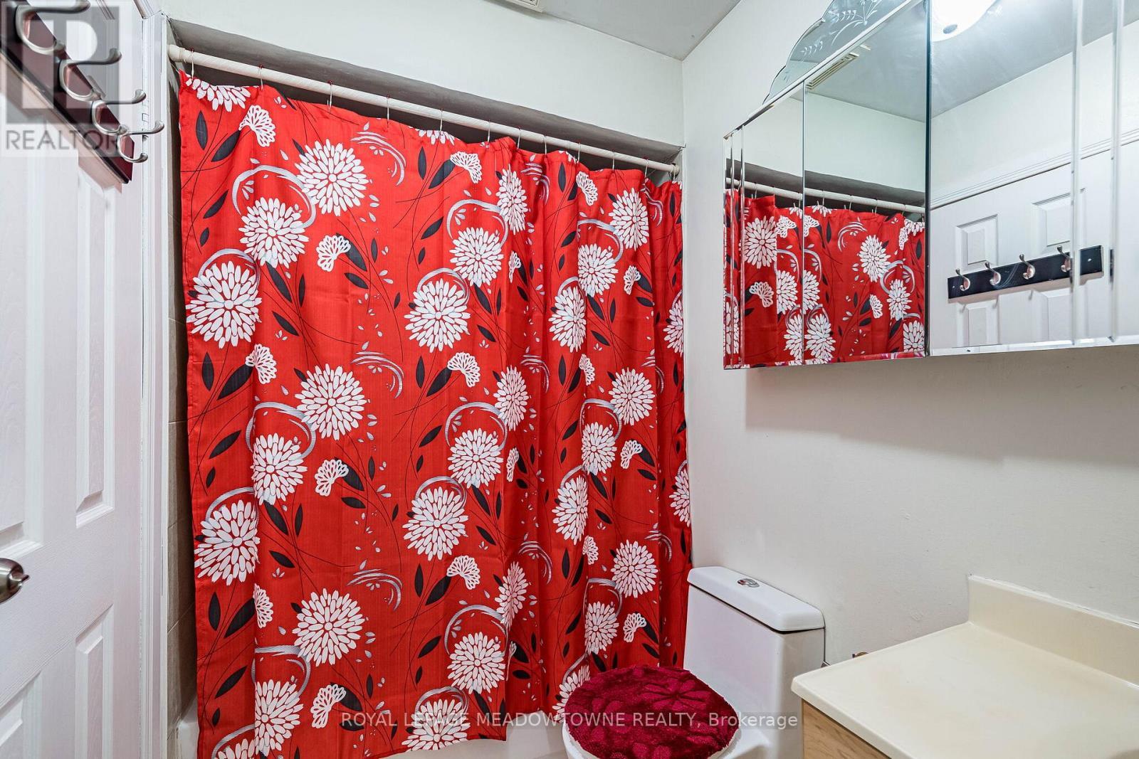 1157 Kos Boulevard, Mississauga, ON - Indoor Photo Showing Bathroom