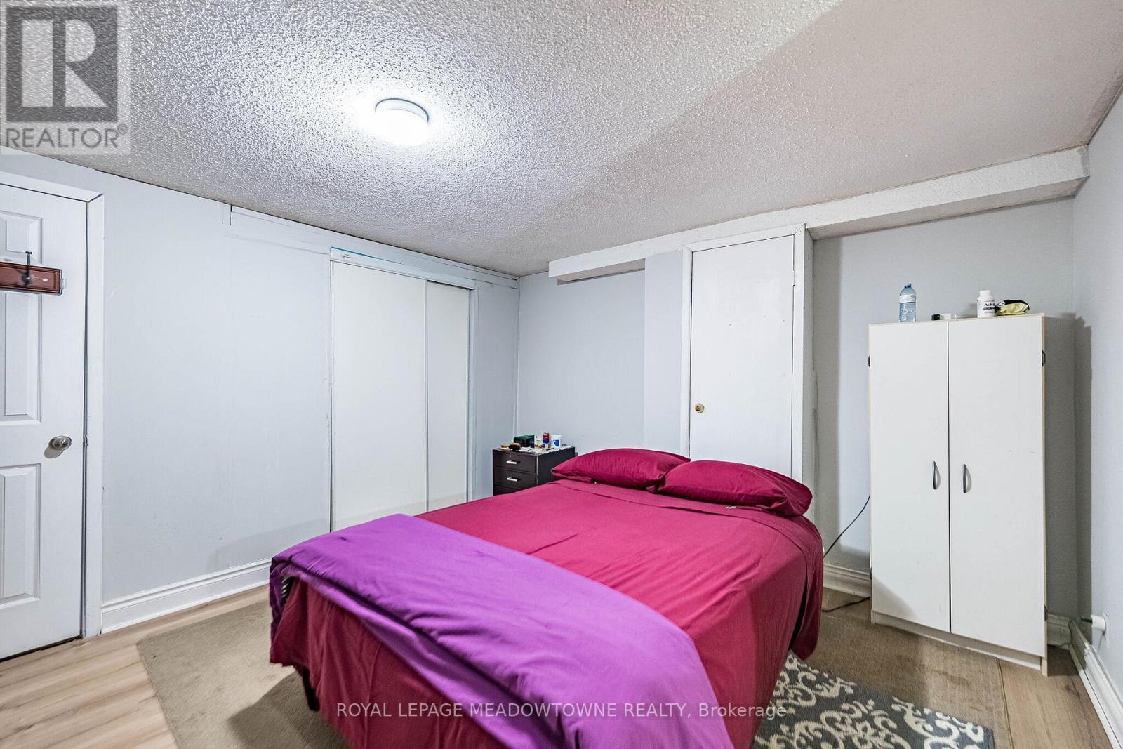 1157 Kos Boulevard, Mississauga, ON - Indoor Photo Showing Bedroom