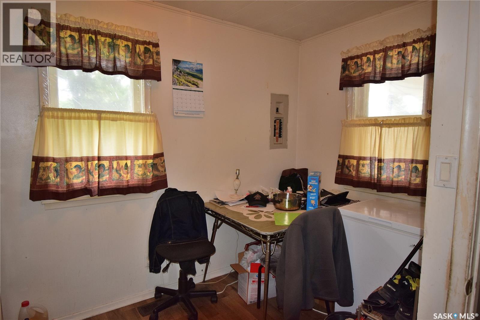 579 25Th Street E, Prince Albert, SK - Indoor