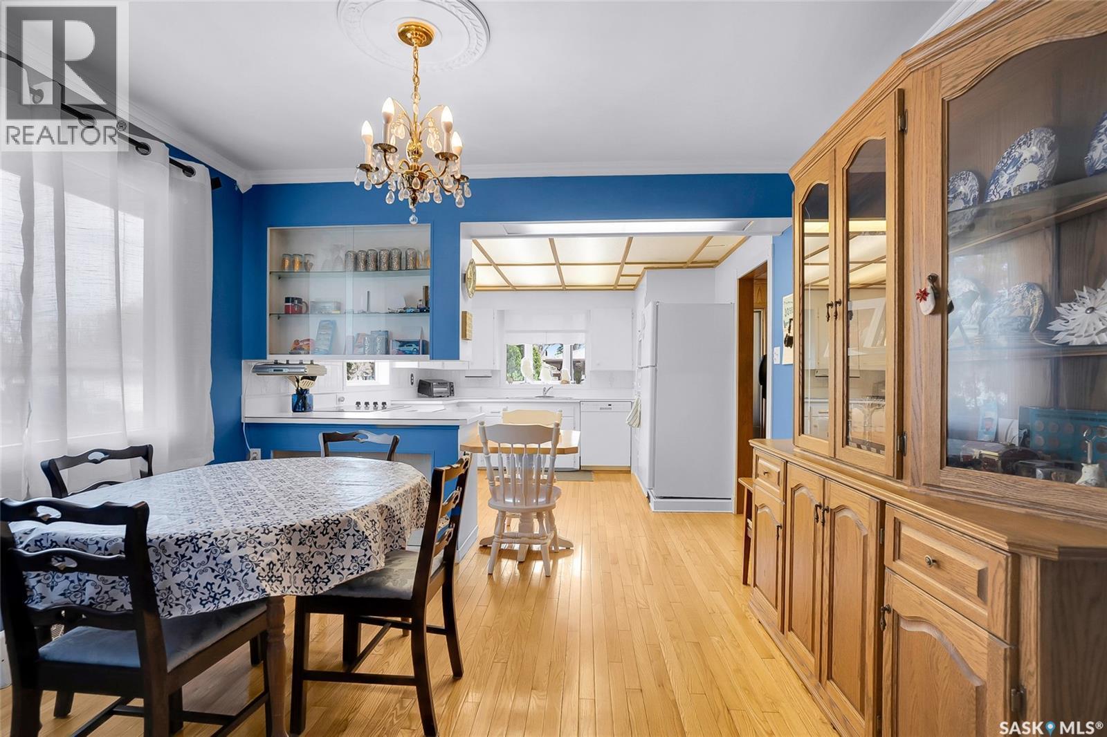 444 Q Avenue N, Saskatoon, SK - Indoor Photo Showing Dining Room