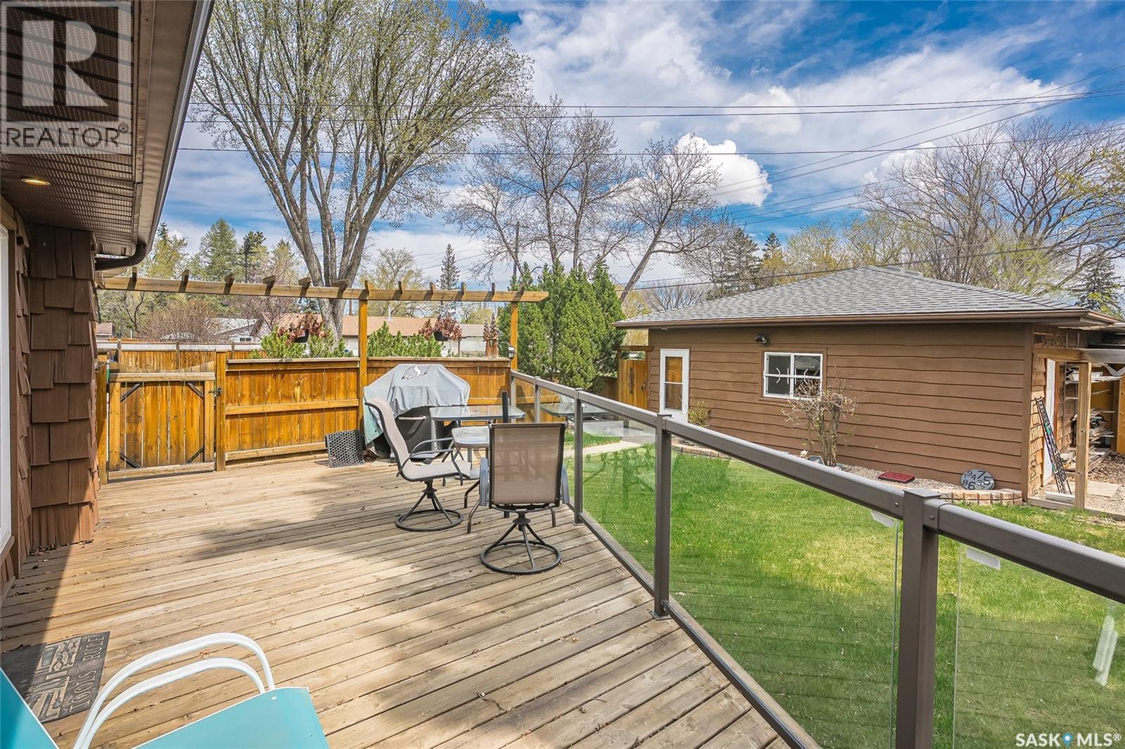 444 Q Avenue N, Saskatoon, SK - Outdoor With Deck Patio Veranda