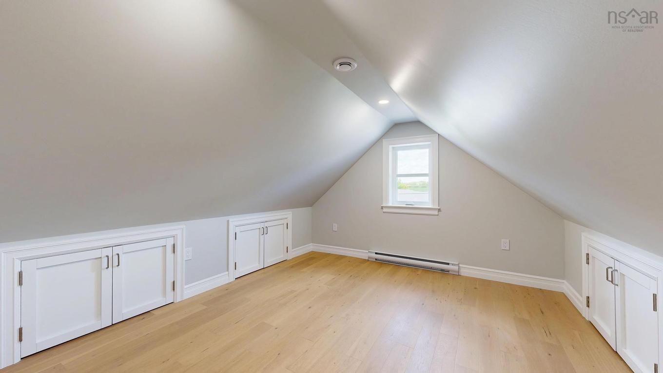 95 Cornwallis Street, Lunenburg, NS