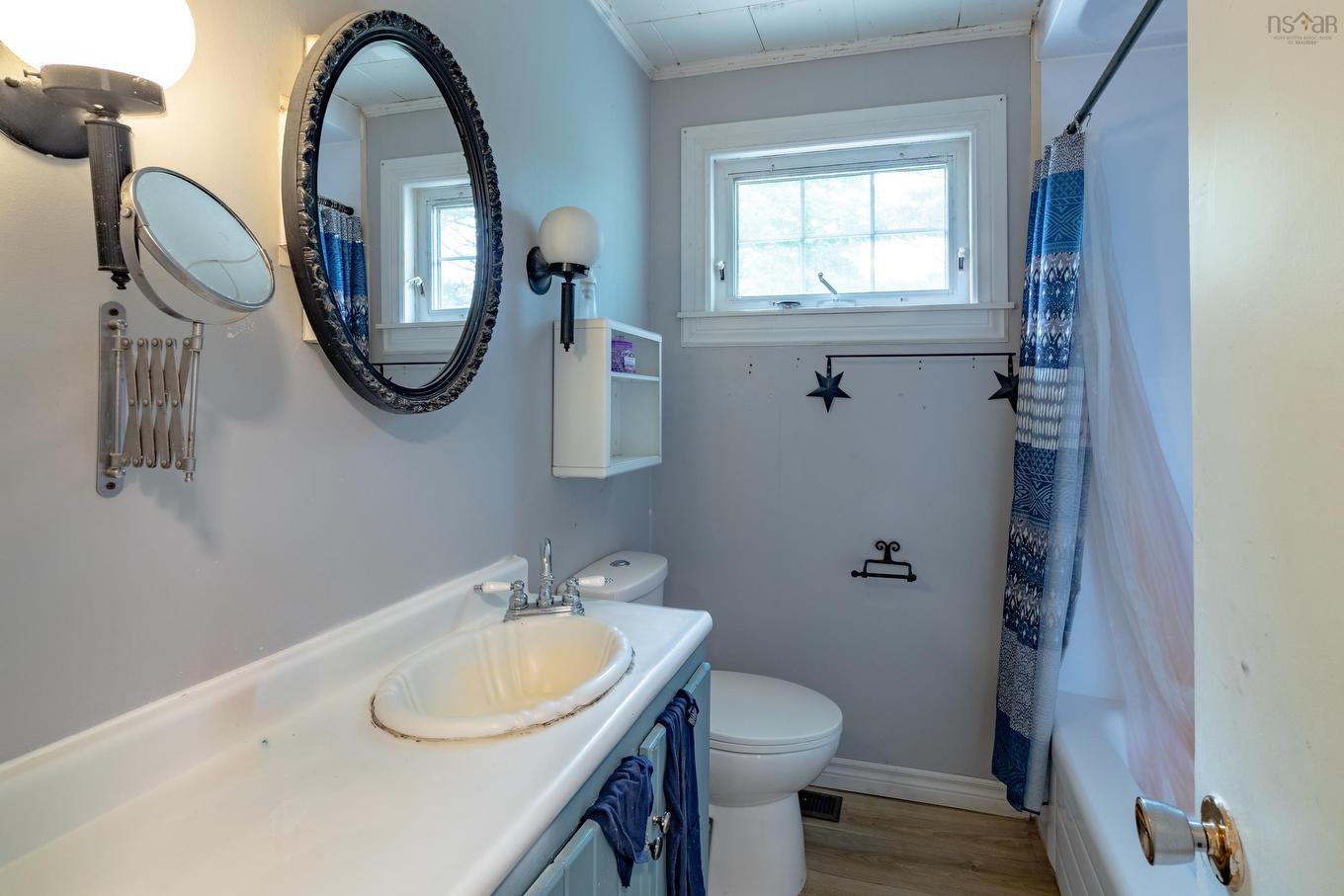 119 Harriet Street, Shelburne, NS