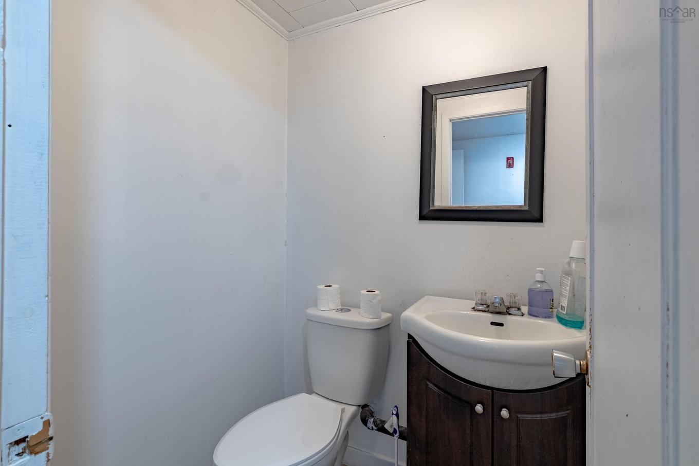 119 Harriet Street, Shelburne, NS