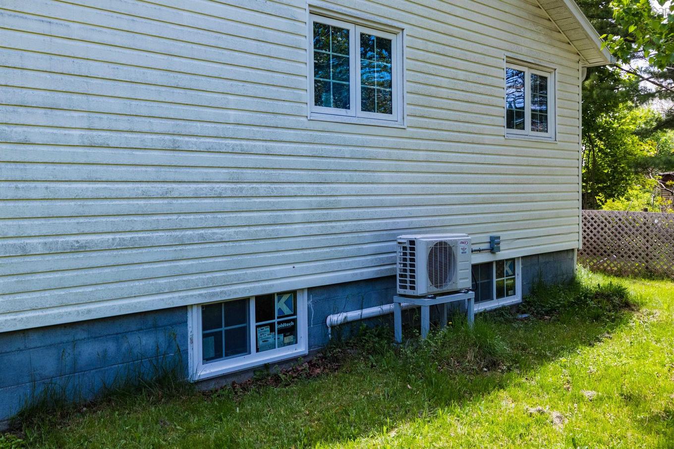119 Harriet Street, Shelburne, NS