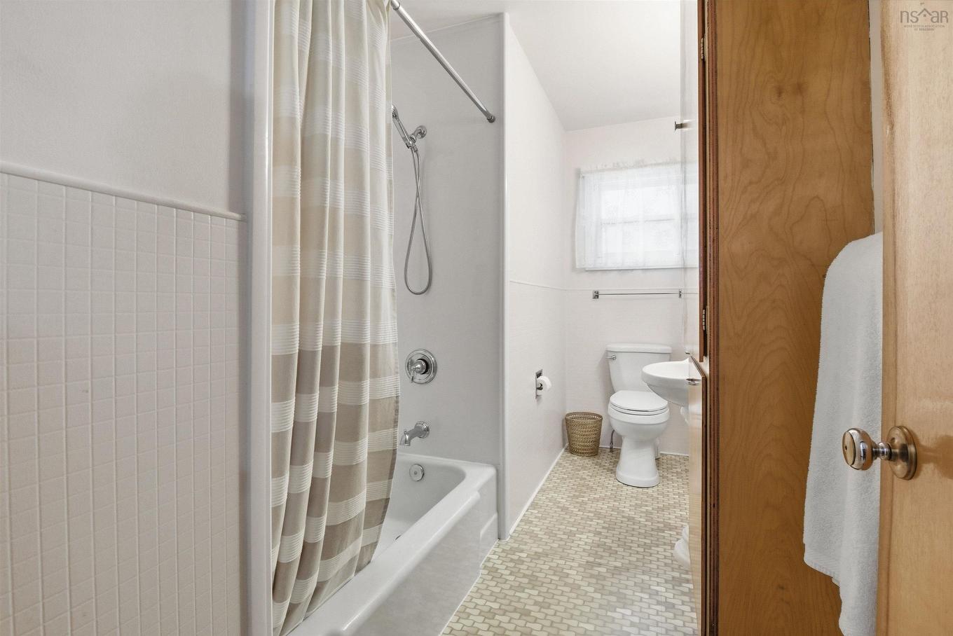 512 Windsor Junction Road, Windsor Junction, NS