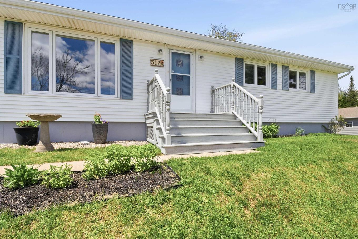512 Windsor Junction Road, Windsor Junction, NS