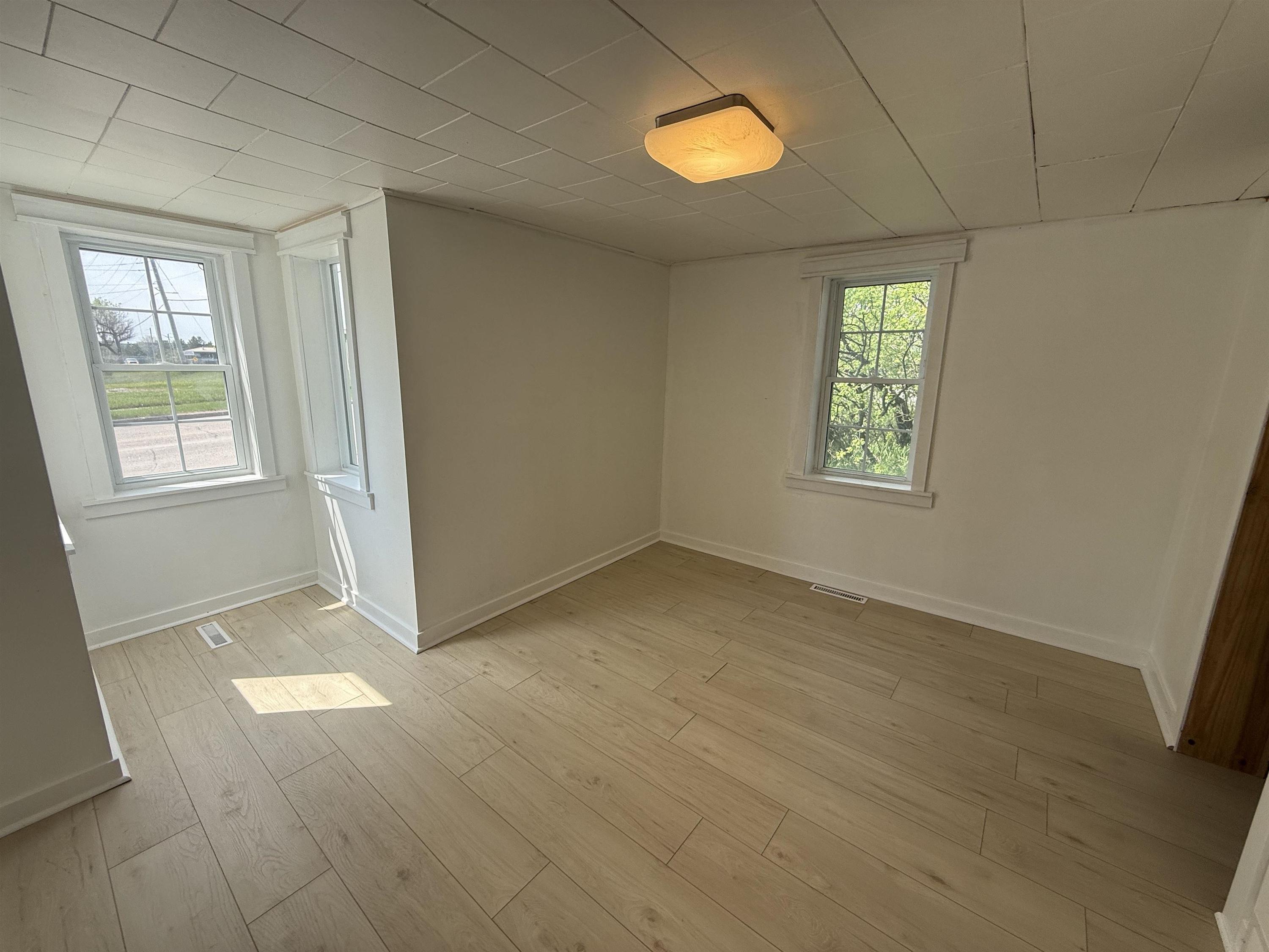 165 Third Street, Dryden, ON - Indoor Photo Showing Other Room