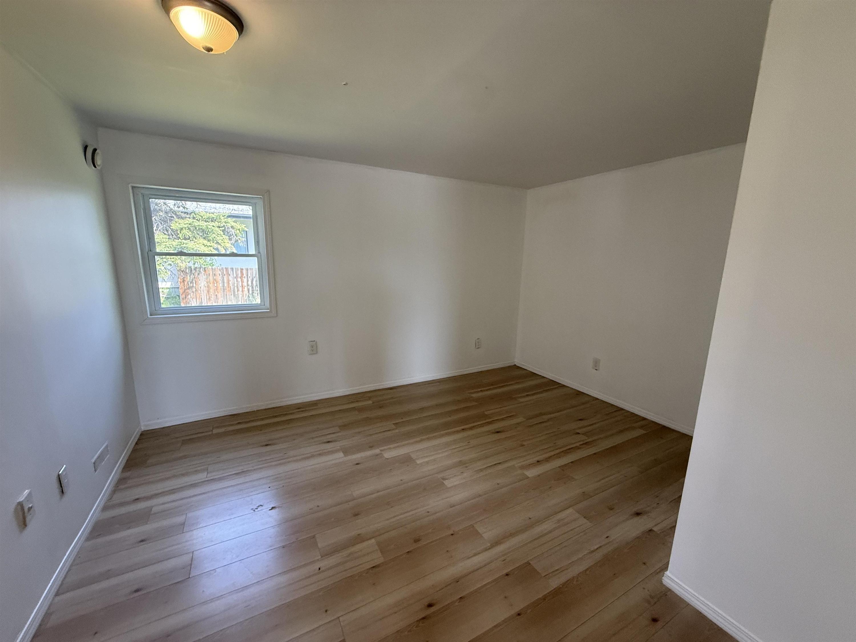 165 Third Street, Dryden, ON - Indoor Photo Showing Other Room