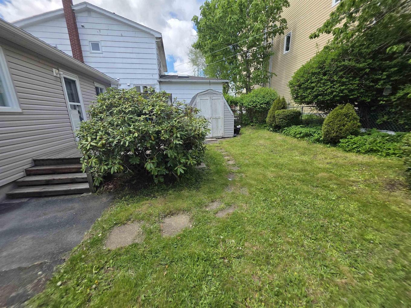 2883 Connaught Avenue, Halifax, NS