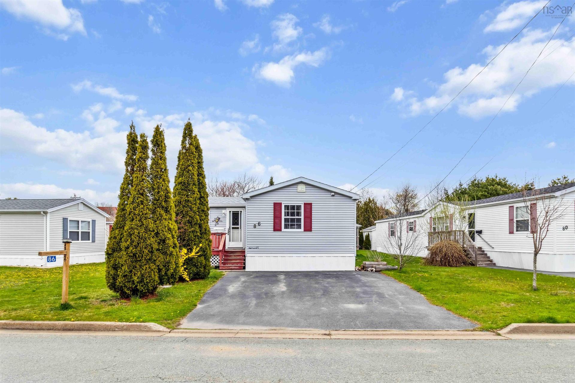 86 Thomson Drive, Bridgewater, NS