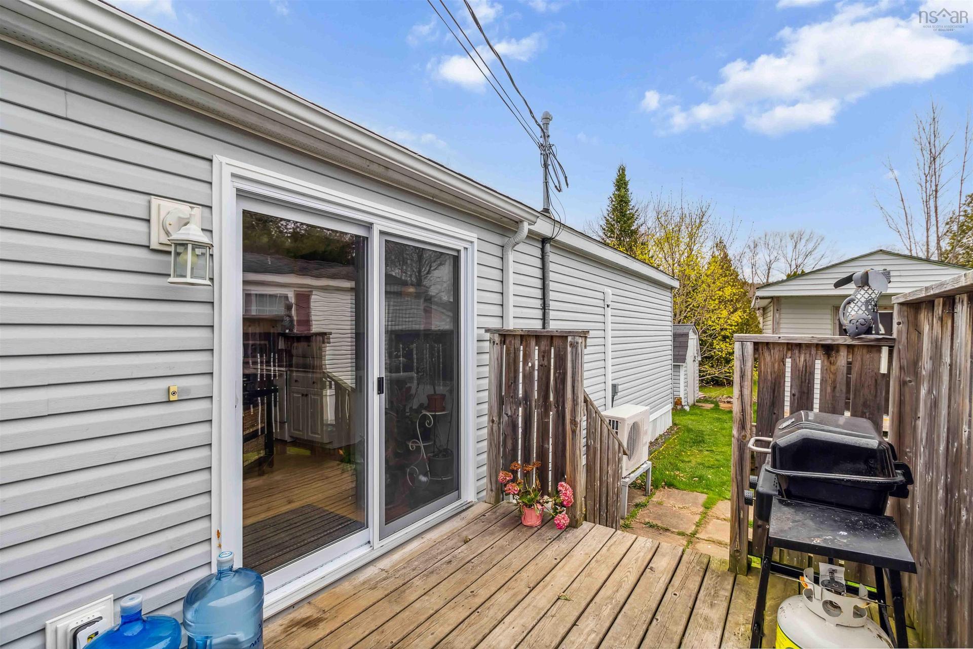 86 Thomson Drive, Bridgewater, NS