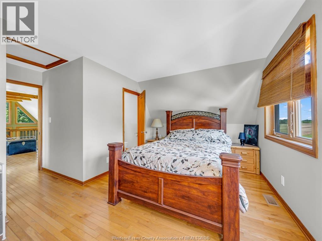 3315 3Rd Concession, Harrow, ON - Indoor Photo Showing Bedroom